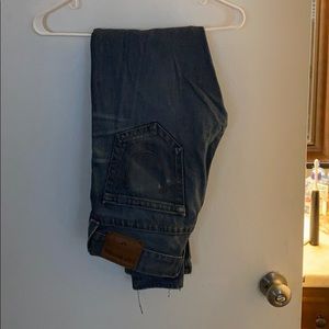 A Size 31, True Religion Jeans